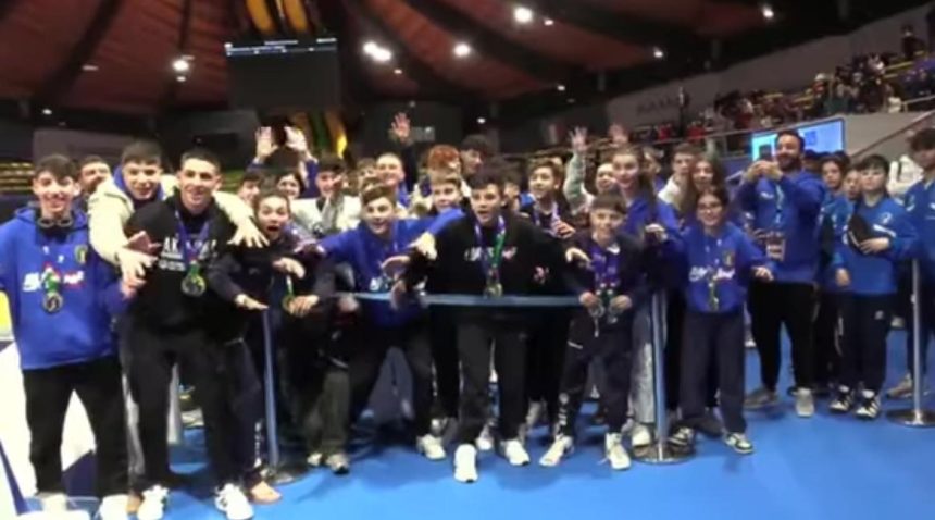 L'Akiyama Capaci trionfa ai Campionati Italiani di Ju-Jitsu 2025, conquistando 22 ori e il titolo di campione nazionale. Scopri tutti i dettagli del successo!